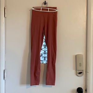 Soft workout leggings